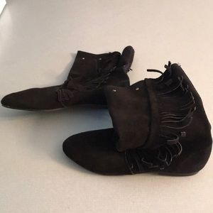 Unlisted Wild Thing Black Suede Boots Size 7B